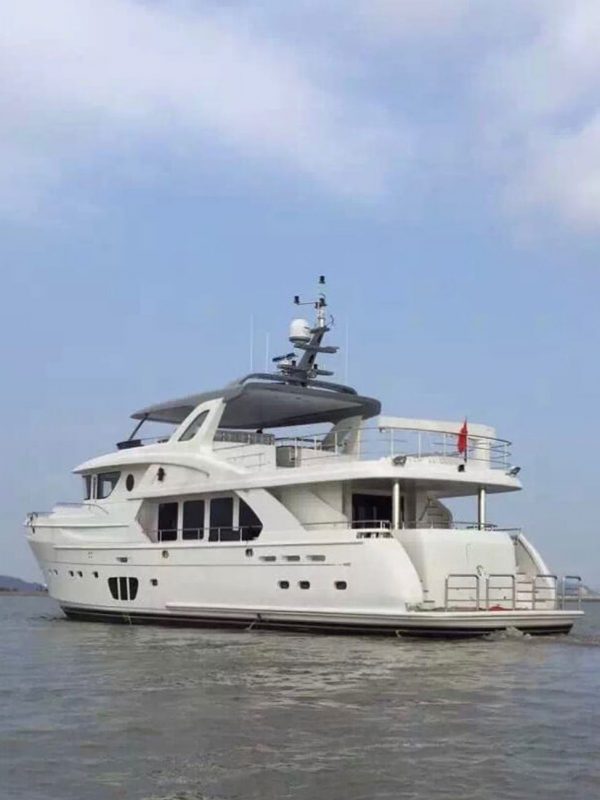 Selene Ocean Yachts Trawlers Inspired Dream Builders