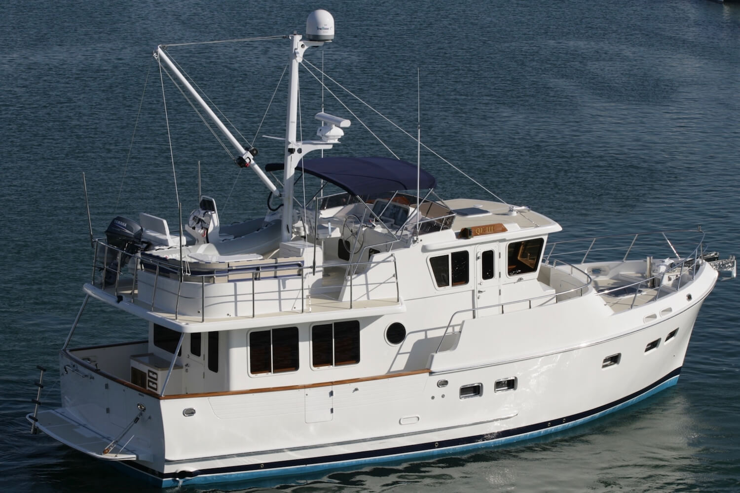 selene seattle yacht brokers