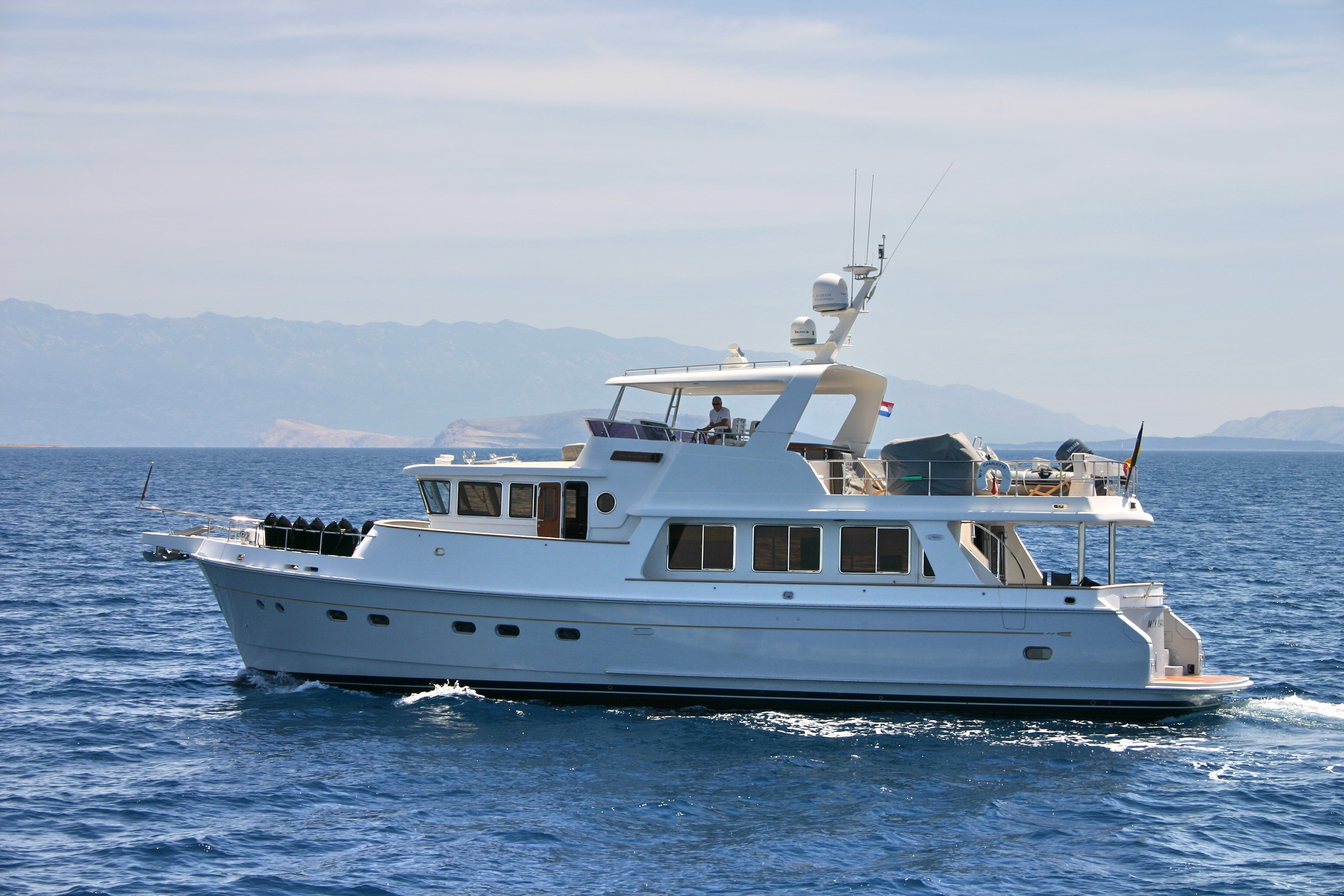 selene 66' trawler yacht