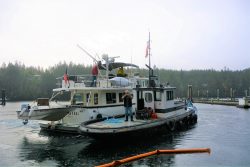 A Selene 47 yacht to the rescue of veteran tugboat « Parthia »